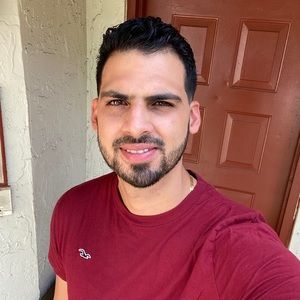 Meet your Posher, Daniel